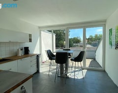 Entire House / Apartment Wohnung Mit 2 Einzelzimmer Gemeinsamer Kuchen/bad/balkon-nutzung (Espelkamp, Germany)