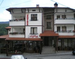 Khách sạn Spartak (Smoljan, Bun-ga-ri)