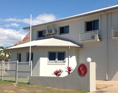 Khách sạn Castle Crest Motel (Townsville, Úc)