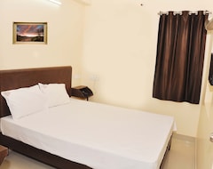 Hotel RR Lodge (Theni, India)
