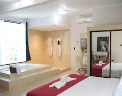 Khách sạn Copacabana Hotel & Suites (Jacó, Costa Rica)