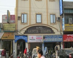 Khách sạn Hotel Aaditya Heights (Amritsar, Ấn Độ)