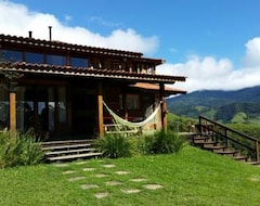 Guesthouse Chales Existe Um Lugar (Itatiaia, Brazil)