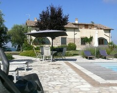 Toàn bộ căn nhà/căn hộ Space, Luxury & Peace, 360 Views, 32 Acres, Pool. 1 Hr N Rome. Inclusive Prices (Stimigliano, Ý)