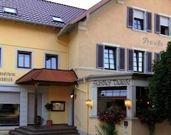 Khách sạn Gasthof Zur Traube (Bühl, Đức)