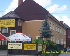 Hotel Zajazd Pułaskiego (Konstancin-Jeziorna, Poland)