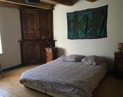 Bed & Breakfast Chambres DhÔtes Des Deux Lacs (Ceyzérieu, Pháp)