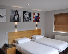 Hotel Celebrity (Bournemouth, United Kingdom)