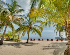 Hotelli Azure Del Mar (Placencia, Belize)