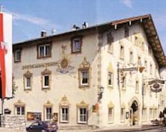 Hotel Goldene Traube (Golling an der Salzach, Austria)