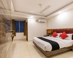 Khách sạn Capital O 49120 Ak International (Mangalore, Ấn Độ)