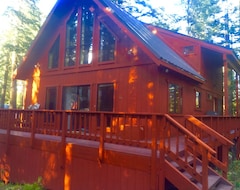 Entire House / Apartment Tahoe Area Cabin, Pet Friendly, 3 Miles To Sugar Bowl, On X-country Ski Trail (Soda Springs, USA)
