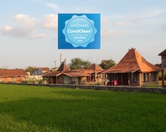 Lomakeskus Alamanda Family Villas, Adventure & Pool (Yogyakarta, Indonesia)