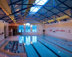 Tower Hotel & Leisure Centre (Waterford, Irska)