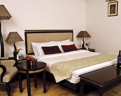 Hotel Mastiff Grand Manali Resort (Manali, India)