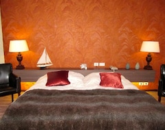 Hotel Le Fox (De Panne, Belgium)