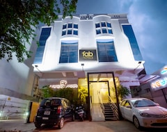 Khách sạn Grand Tiara (Chennai, Ấn Độ)