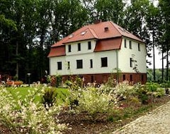 Otel Złoty Potok (Skąpe, Polonya)