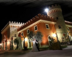 Khách sạn Castello Torre In Pietra (Pietradefusi, Ý)