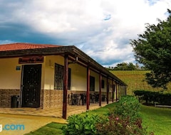 Koko talo/asunto Cabana Villa Claudia (Los Santos, Kolumbia)