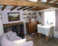 Koko talo/asunto 2 Bedroom Stone Cottage, Peaceful Location, Ideal For Walking Holiday, Unwinding (Crich, Iso-Britannia)