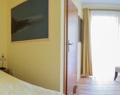 Hotel Gaestehaus Reicher - bed & breakfast (Afritz am See, Austrija)
