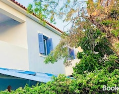 Toàn bộ căn nhà/căn hộ Wonderful Seaside House With Spacious Balcony (Skala Eressos, Hy Lạp)