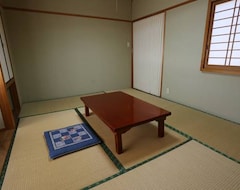 Ryokan Minshuku Unzen (Unzen, Japón)