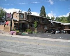 Khách sạn Alpine Lodge (Mount Shasta, Hoa Kỳ)