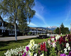 Khách sạn Prestige Hudson Bay Lodge & Conference Centre, WorldHotels Crafted Collection (Smithers, Canada)