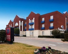 Otel Quality Suites Las Colinas Center (Irving, ABD)