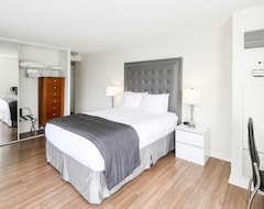 Hotelli Canada Suites On Bay (Toronto, Kanada)