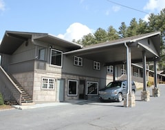 Motel The Shady Lawn Lodge (Newland, Hoa Kỳ)
