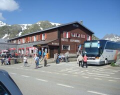 Otel Alpenrösli (Oberwald, İsviçre)