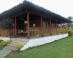 Khách sạn Finca Los Cerezos Quindio (Montenegro, Colombia)