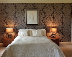 Glangwili Mansion - Luxury 5 star Bed & Breakfast (Carmarthen, Iso-Britannia)