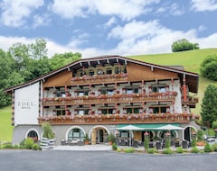 Hotel Edelweiss (Prags, Italy)