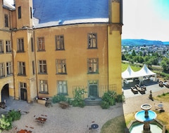 Hotel Arenfels Castle in the vineyard (Bad Hoenningen, Njemačka)