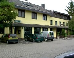 Hotel Hubertus (Gernsheim, Germany)