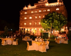 Hotel Crimson Park - The Heritage Jalmahal (Jaipur, India)