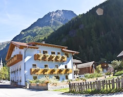 Apart Otel Tirolerhof (Feichten im Kaunertal, Avusturya)