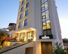 Khách sạn Hotel Central (Vlorë, Albania)
