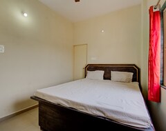 Khách sạn Spot On 73501 San Tower Hotel (Thiruvananthapuram, Ấn Độ)