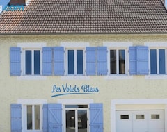 Toàn bộ căn nhà/căn hộ Les Volets Bleus (Pierrefitte-sur-Loire, Pháp)