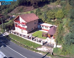 Nhà trọ Vila Ilarie (Ocnele Mari, Romania)