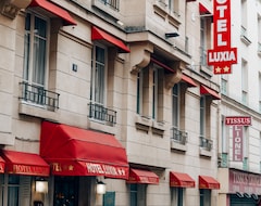 Hotel Luxia (Paris, France)