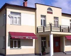Khách sạn Otrā Elpa (Walk, Latvia)