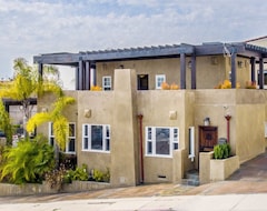 Koko talo/asunto Executive Beach Home 1 Block To Beach W/ Hot Tub And Wine Cellar (Hermosa Beach, Amerikan Yhdysvallat)