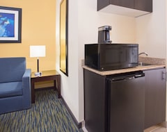 Khách sạn Holiday Inn Express & Suites Denver North - Thornton, An Ihg Hotel (Thornton, Hoa Kỳ)