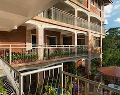 Hotel Tiptop Vacation Homes (Baguio, Philippines)
